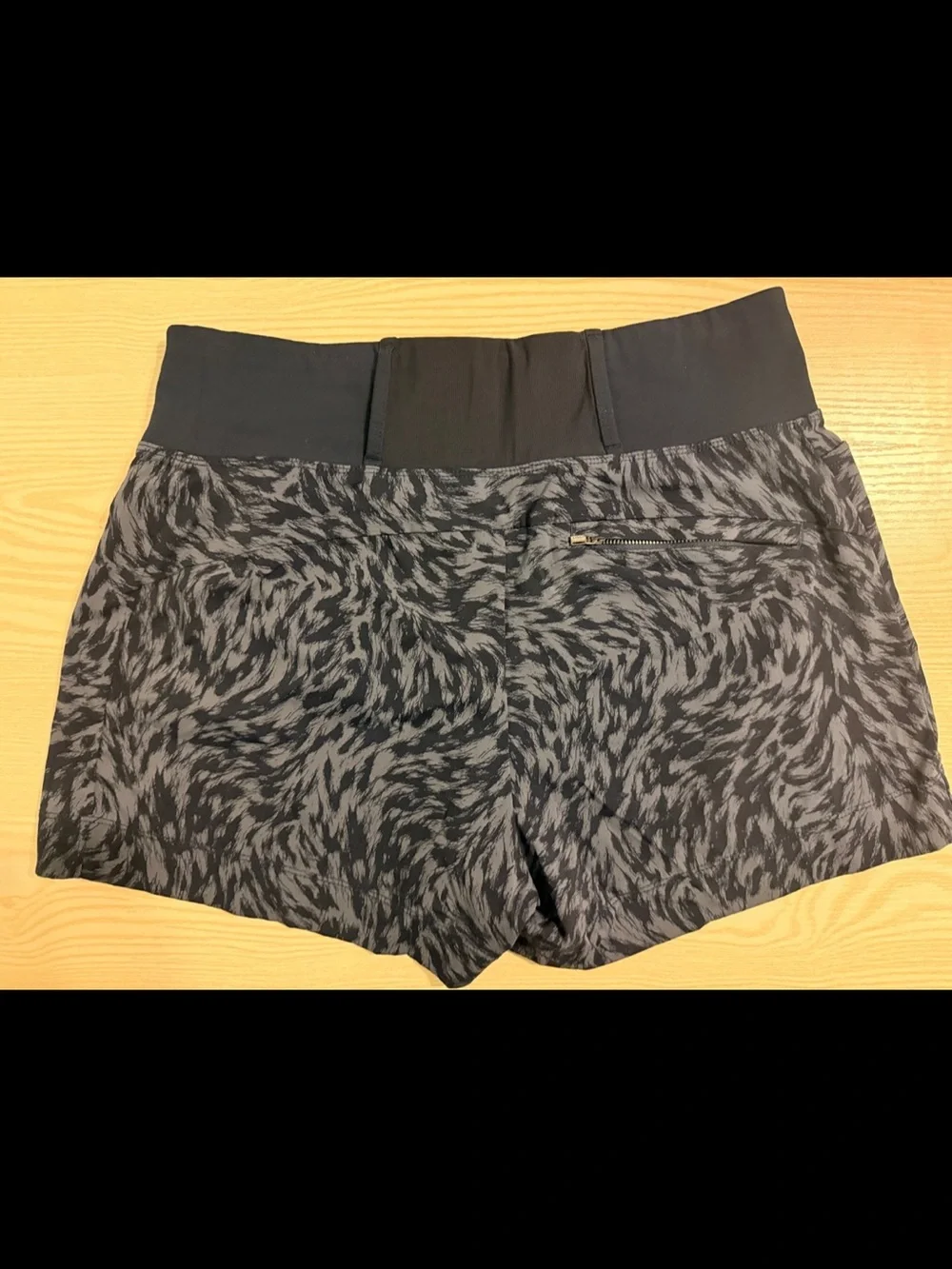 Athleta Trekkie shorts
